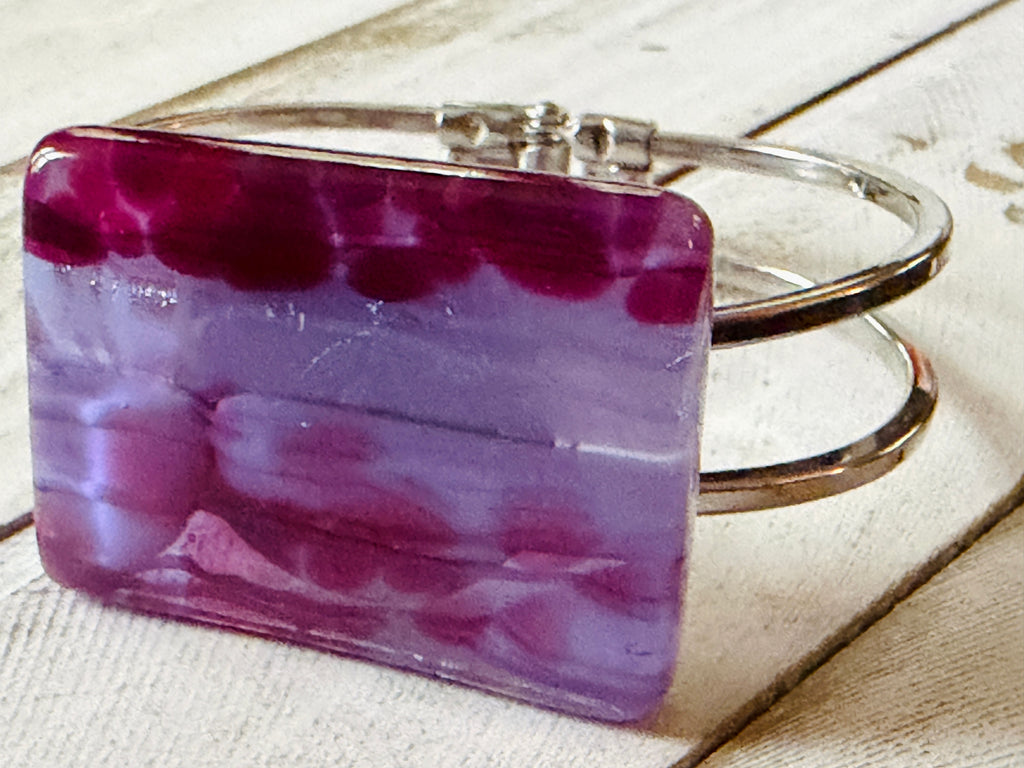 Romantic Glow spring load bracelet