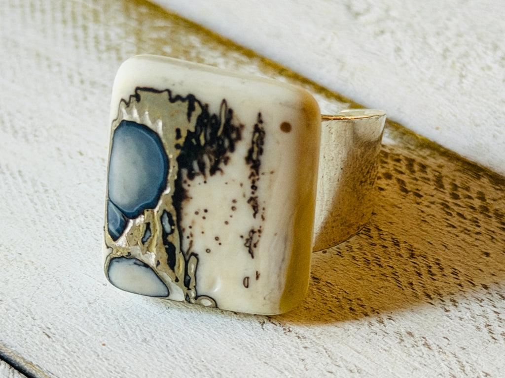 Adjustable Ring from The Shallow Waters Collection