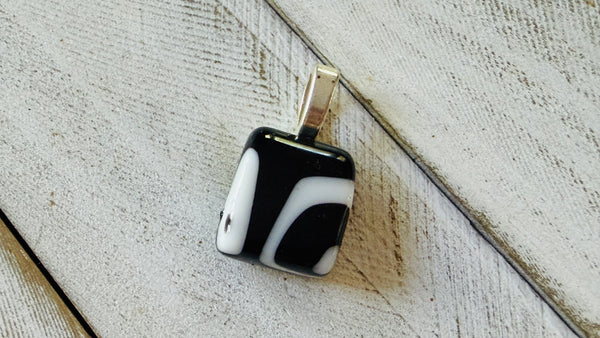 Black and White MOD Collection