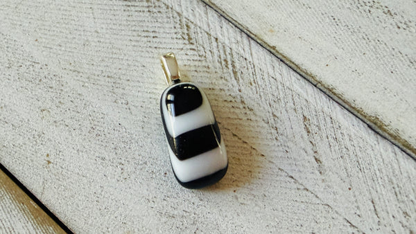Black and White MOD Collection
