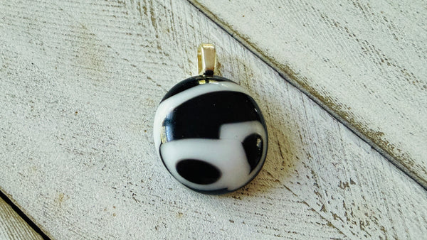 Black and White MOD Collection