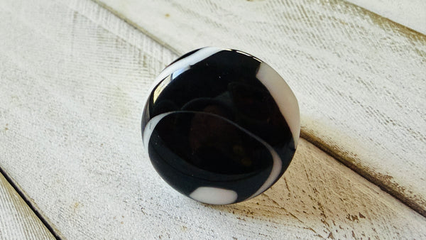 Black and White MOD Collection
