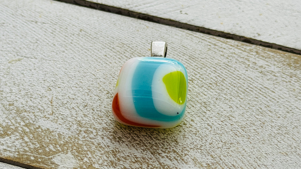 Citrus Summer small charm, .4in