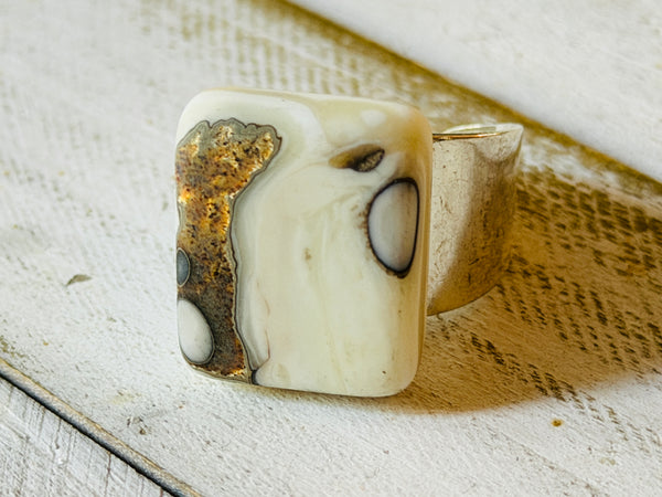 Adjustable Ring from The Shallow Waters Collection
