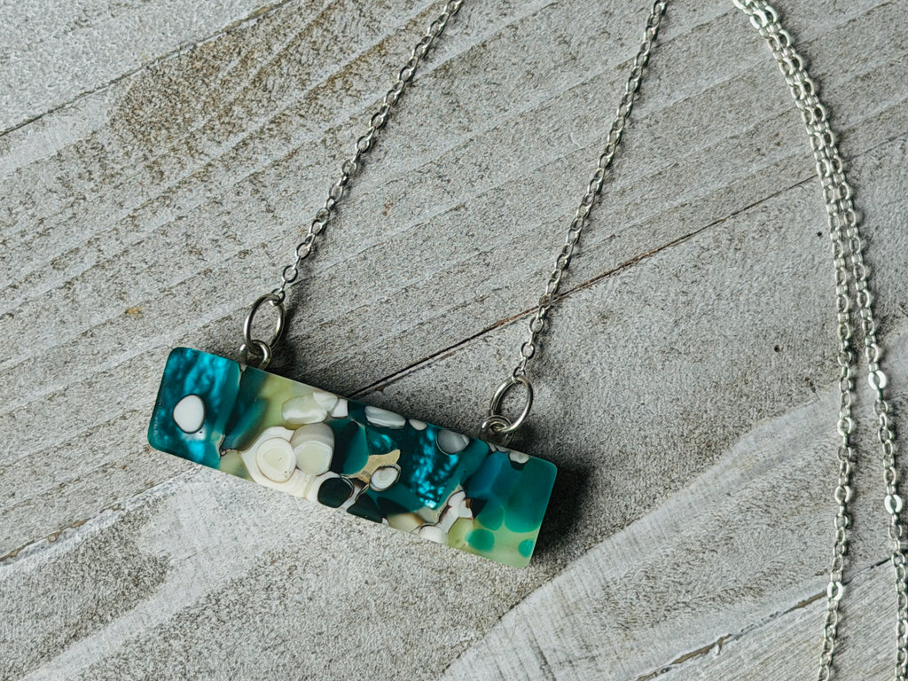 Moody Blues Bar Necklace