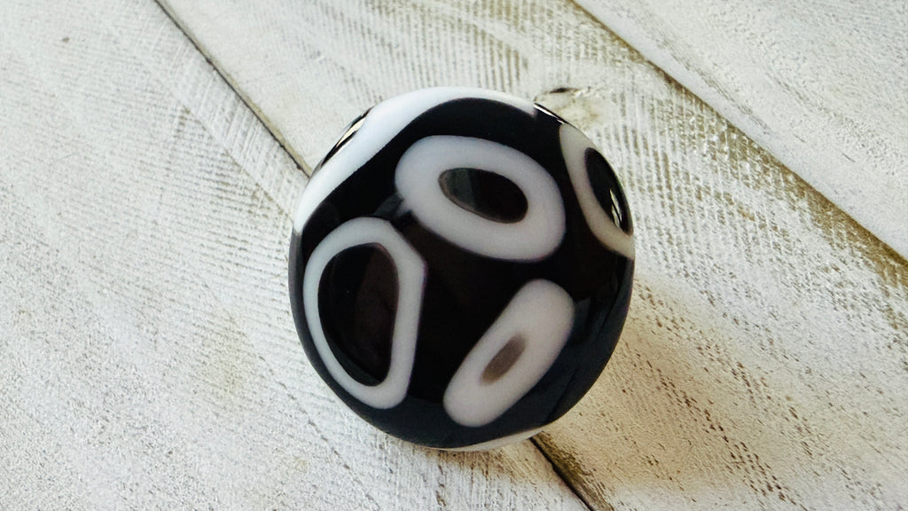 Black and White MOD Collection