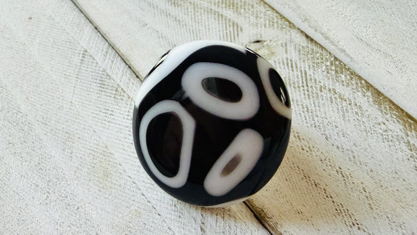 Black and White MOD Collection