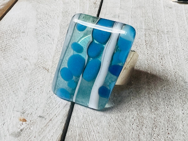 Fused glass ring~ Blue