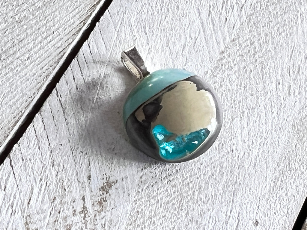 Fused Glass Mini Oyster Pendant