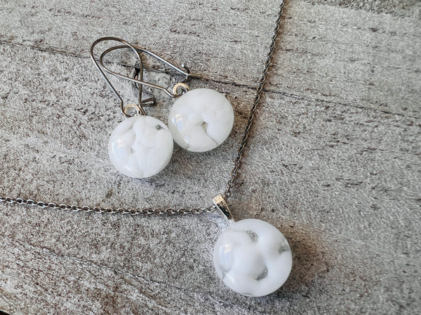Mini Pendant, chain and earring set