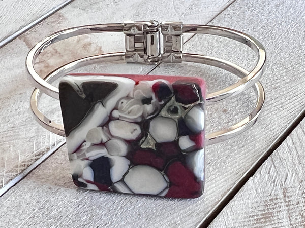 Fused Glass Spring Bracelet~Oyster Collection