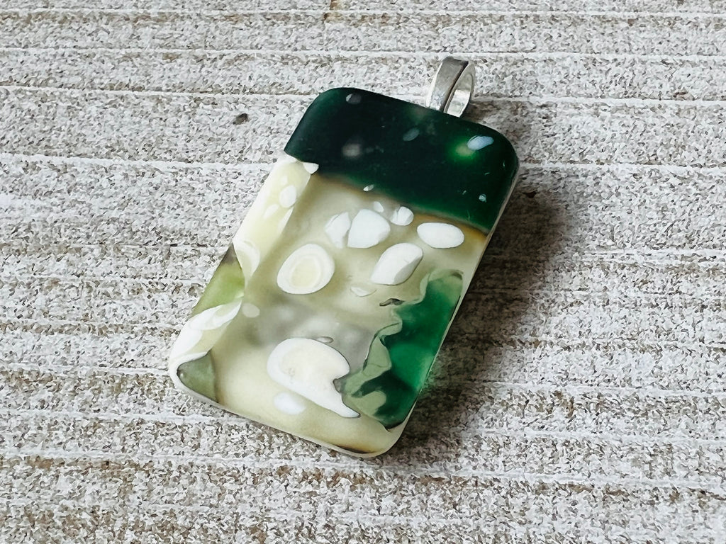 Glass Pendant~ Envy, oyster collection