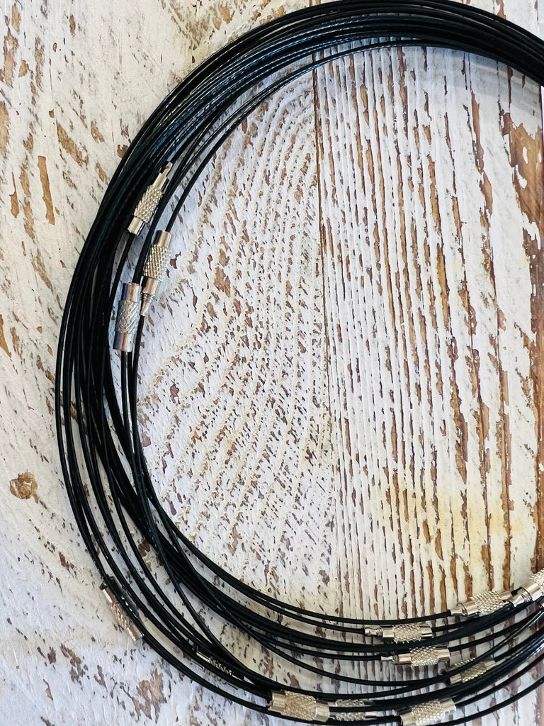 16in Black Wire Chain